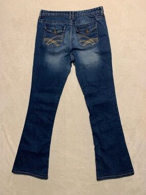 Rue21  Bootcut Jeans Distressed Denim  Size 13/14 Long 34x34